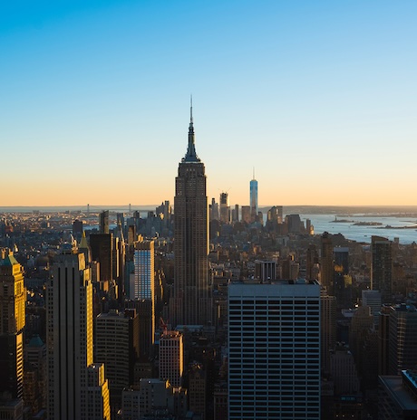 Skyline von Manhattan bei Sonnenuntergang